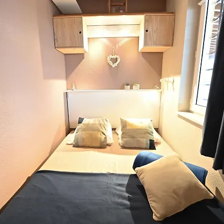 Le Belvedere - R8 327 By Interhome Apartament Saint-Raphaël