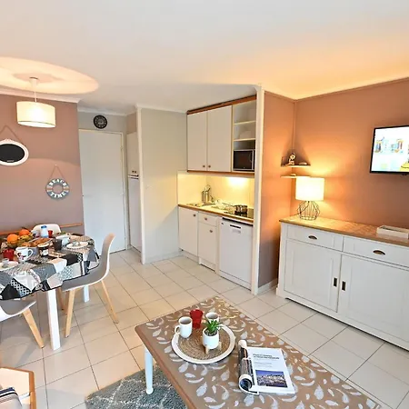 Village Cap Esterel - Le Belvedere-31 By Interhome Apartment