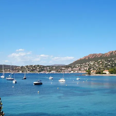 Apartment Le Belvedere - R8 327 By Interhome